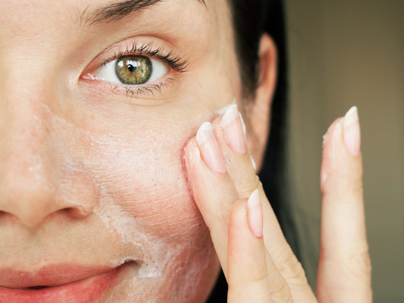 Természetes bőrápolási összetevők – olajok, növények, eszközök